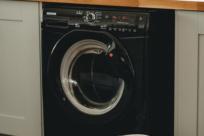 photo-1585314293845-4db3b9d0c6e9.png