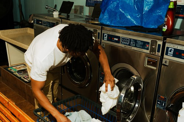 photo-1625093440280-42de742a496d.png