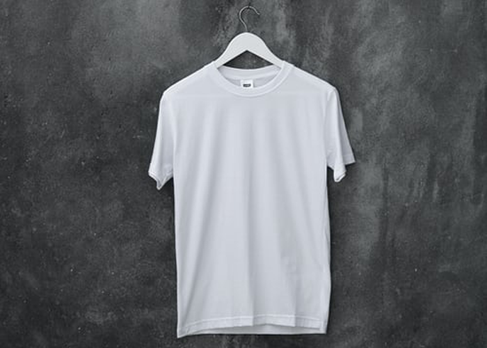 photo-1581655353564-df123a1eb820.png
